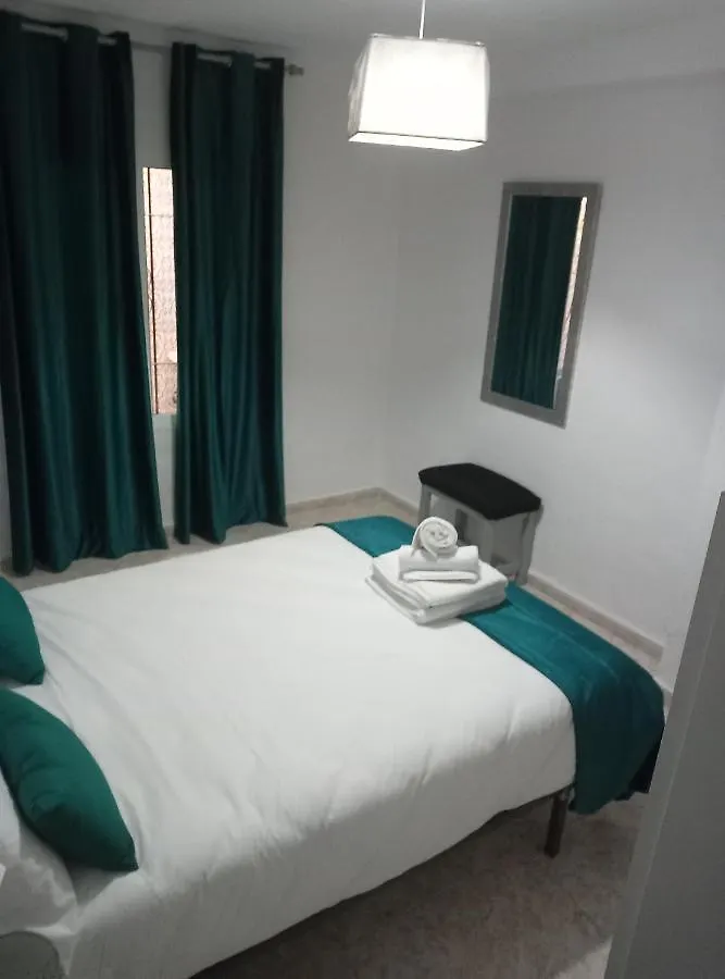 La Reina Home Cordoba Apartment