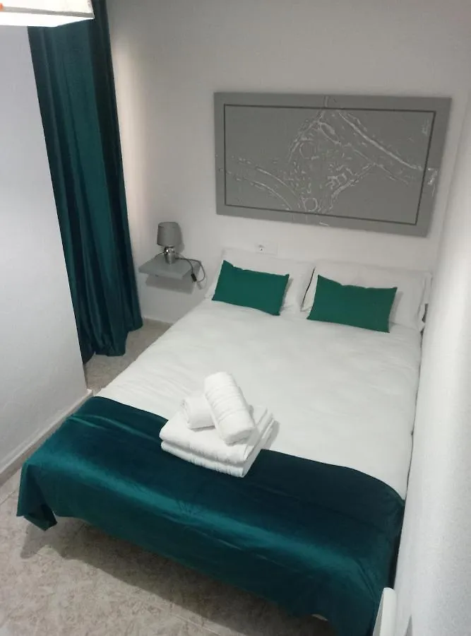 Apartment La Reina Home Cordoba Spain